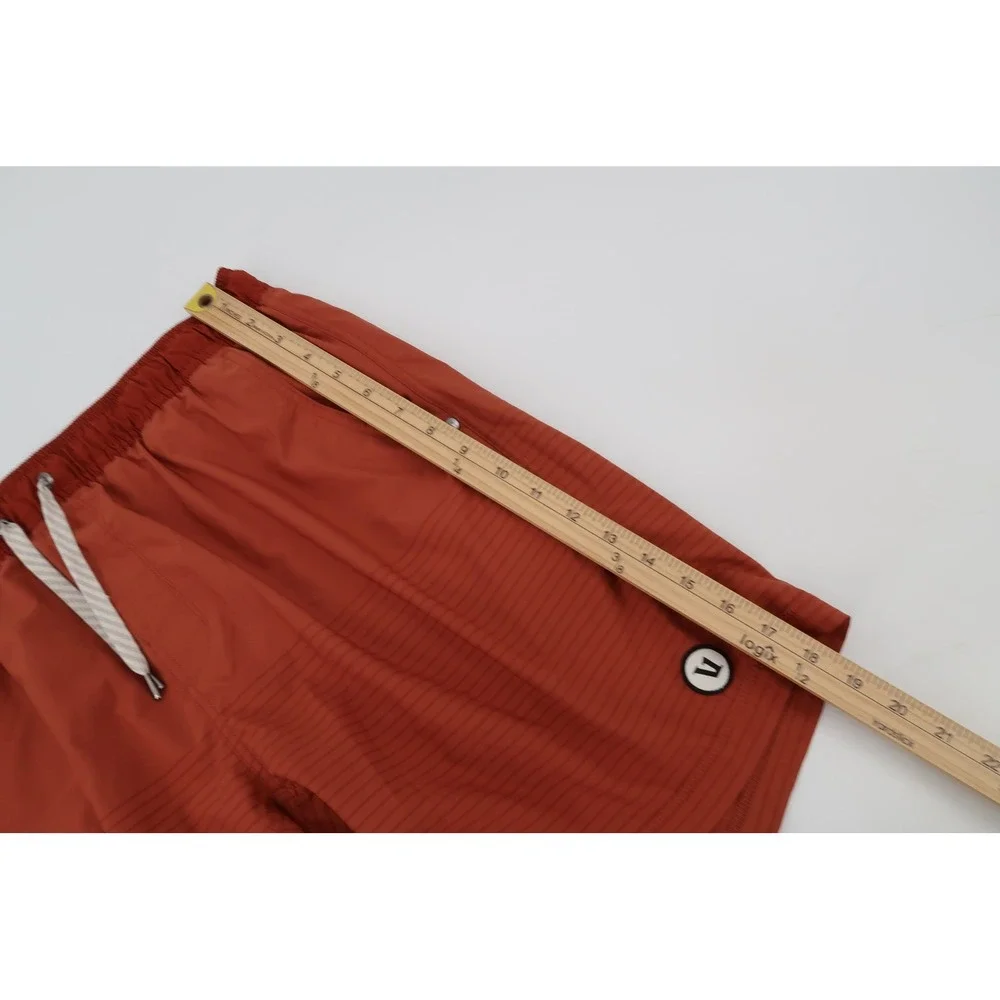 Vuori Kore Shorts Mens XL Terracotta Burnt Orange Lined Athletic V302